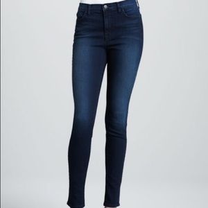 JBrand Avalon Skinny Jeans